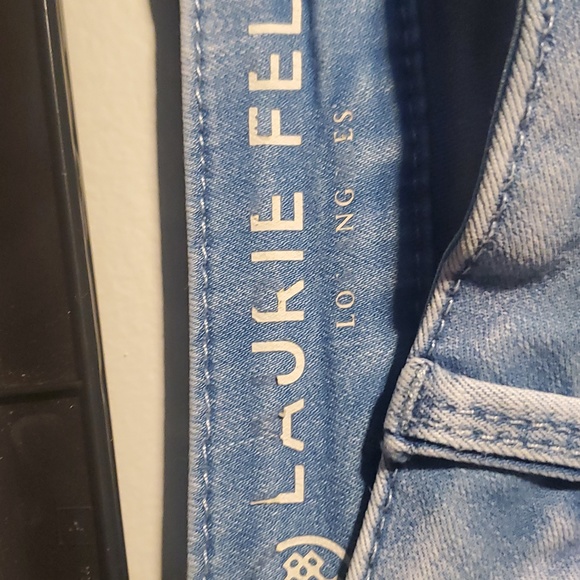 Laurie Felt Mom Jeans - Picture 5 of 15